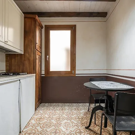 아파트 Estay - Q Flat 3 - Balcony Flat 칼리아리